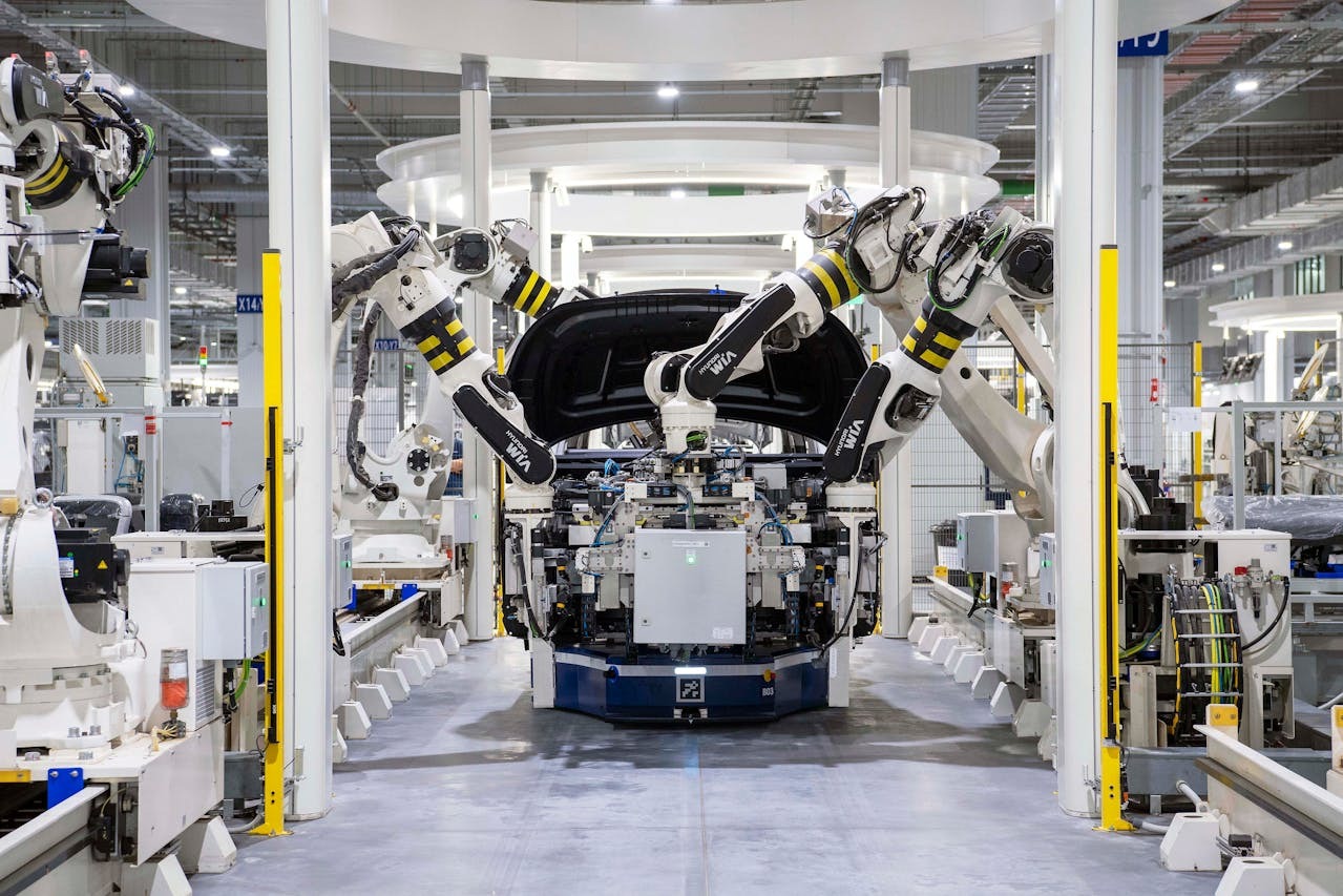 Sauvegarder l'Emploi dans la Filière Automobile : Enjeux et Solutions pour 2025